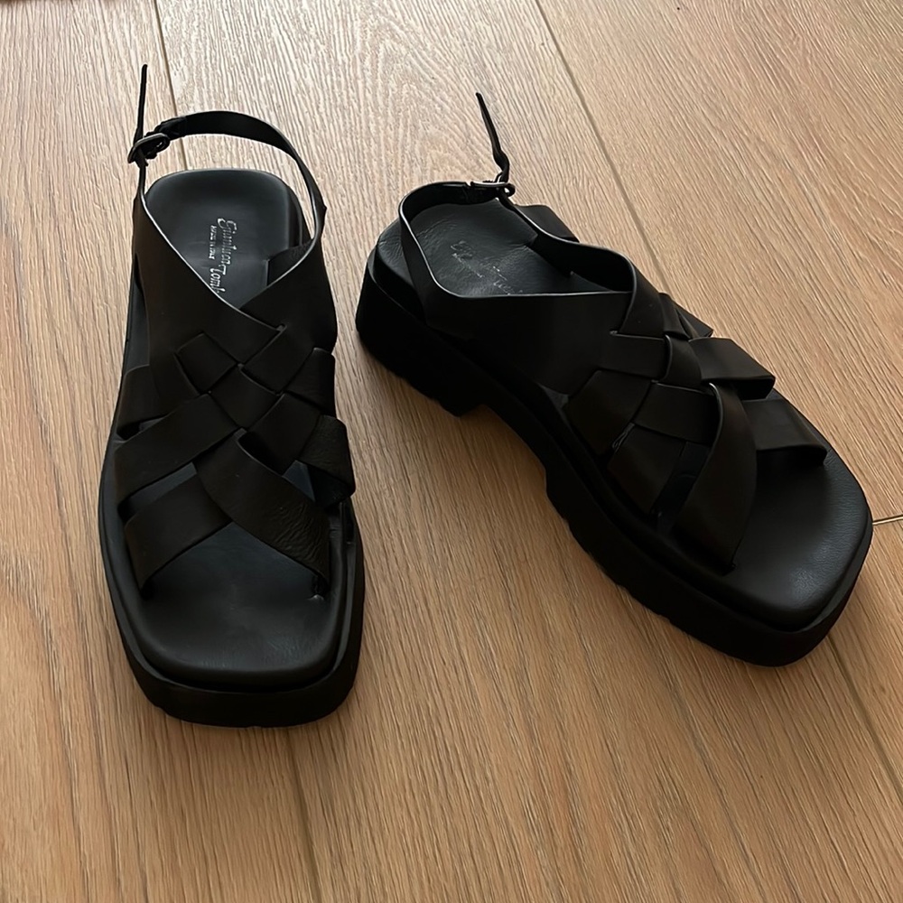LEATHER PLATFORM FISHERMAN SANDAL - SQUARE TOE / ITALY / BLACK / 39/ 90s
